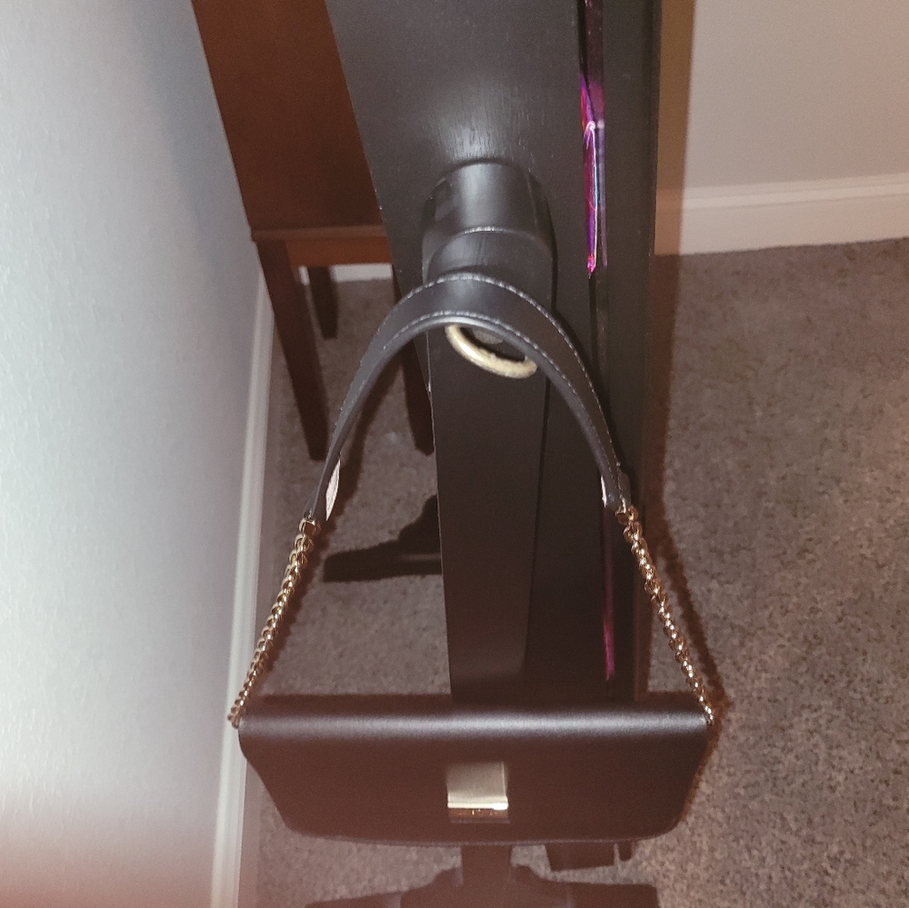 Purse - Picture 4 of 4